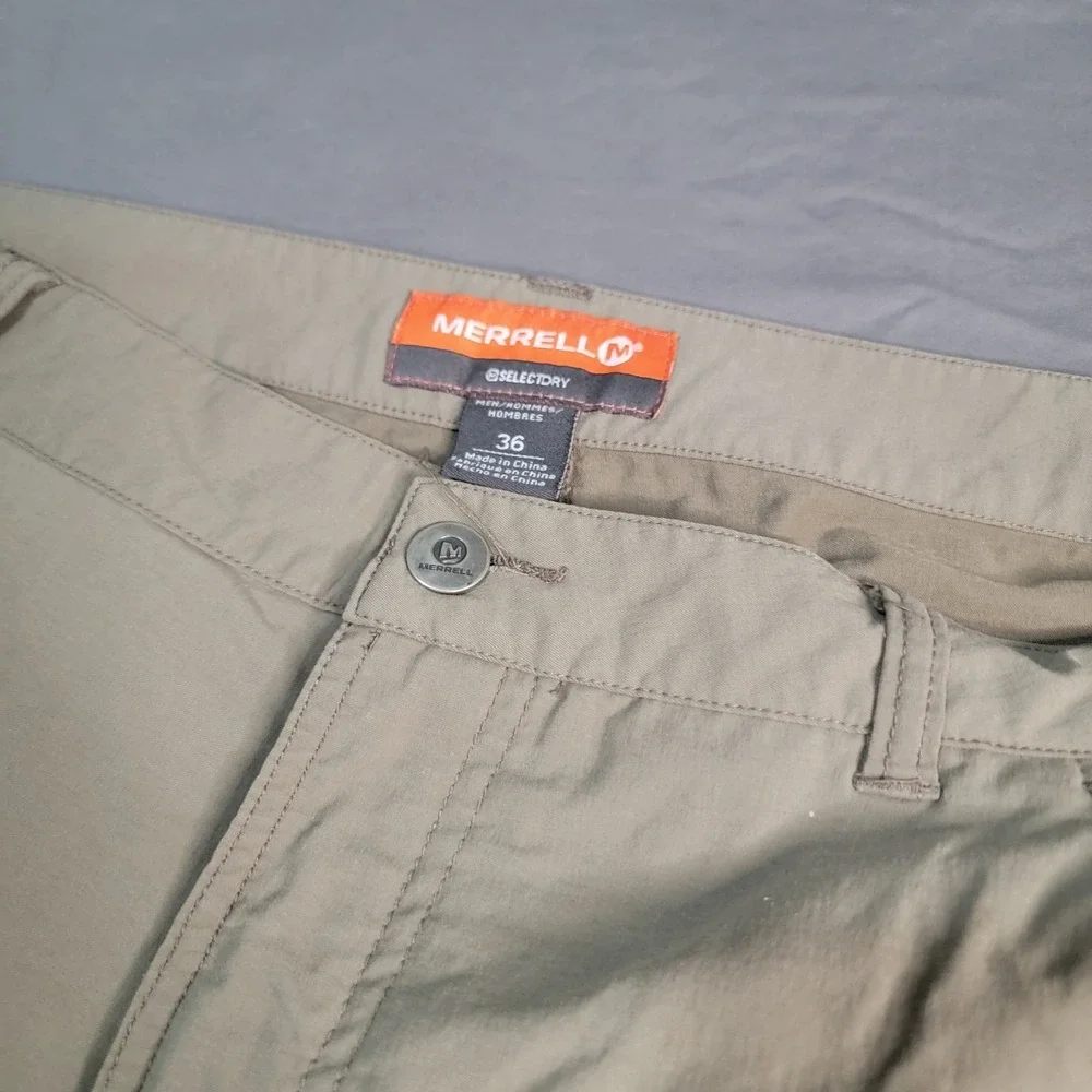 Merrell Hiking Pants Men's 36x32 Khaki Pockets Articulated Knees Outdoors